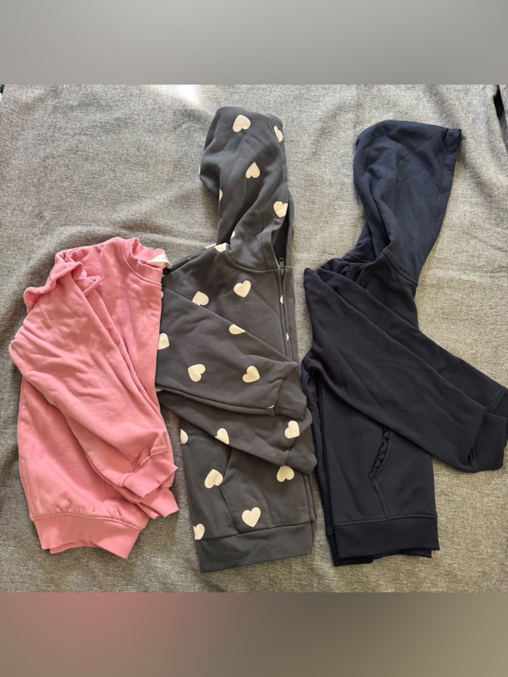 Bundle of 3 cozy Sweatshirts H&M and Gymboree